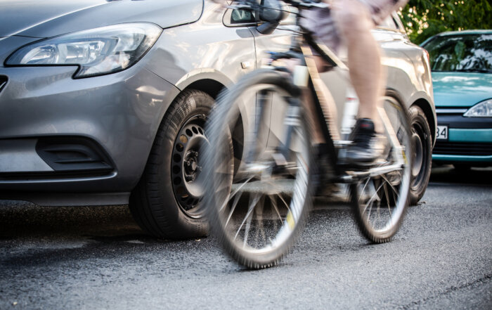 Non contact cycling accidents
